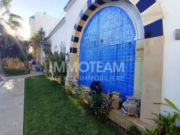 Une somptueuse villa , immoteam immobilier hammamet